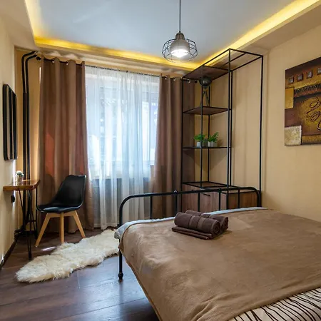 • Downtown ǀ 2 Bedrooms ǀ Parking • Apartment Skopje