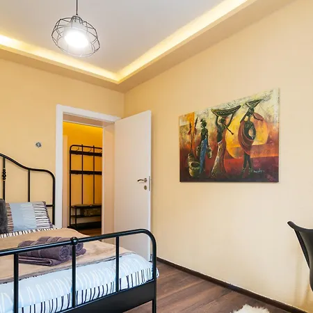 Apartment • Downtown ǀ 2 Bedrooms ǀ Parking • Skopje